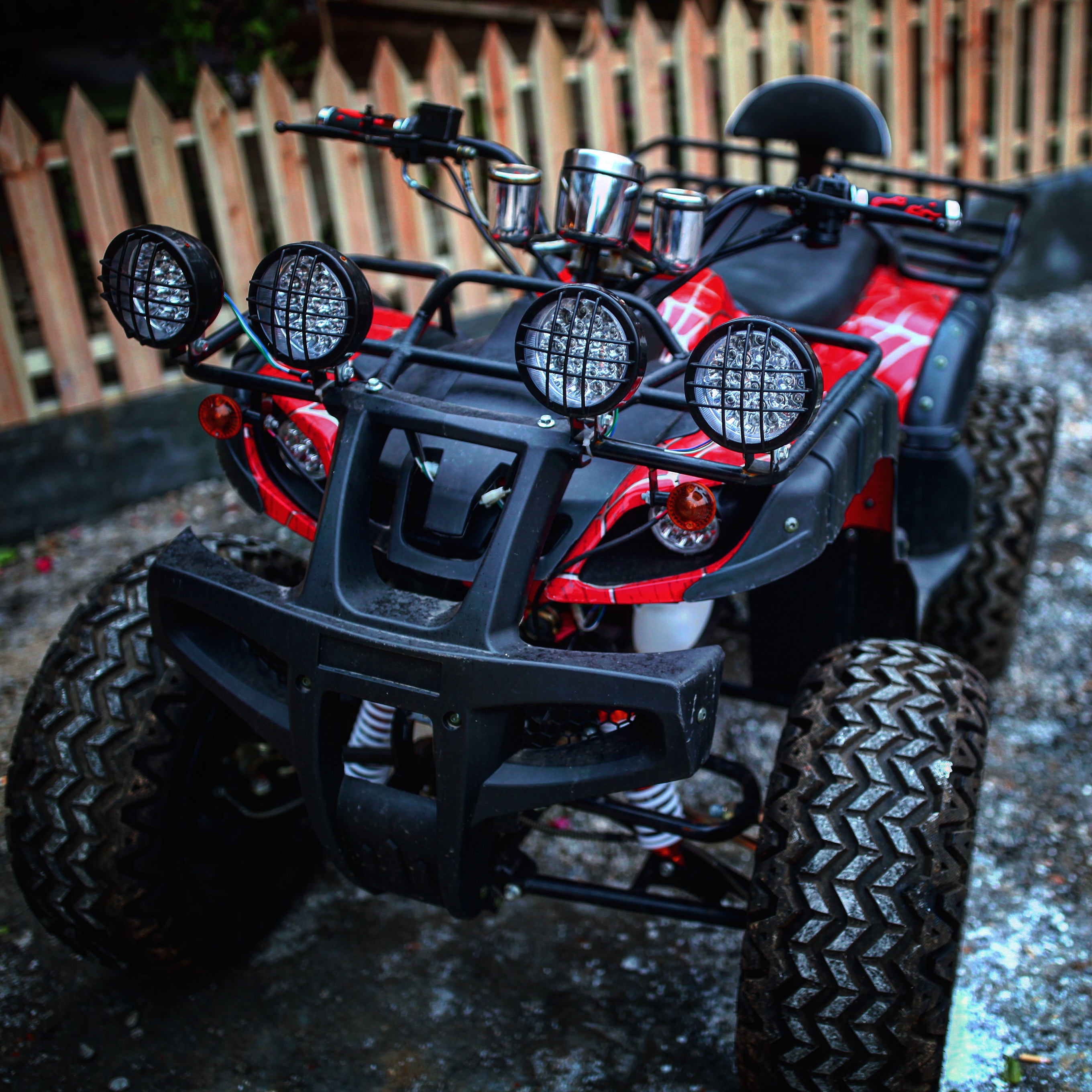 居然还停着一辆沙滩车