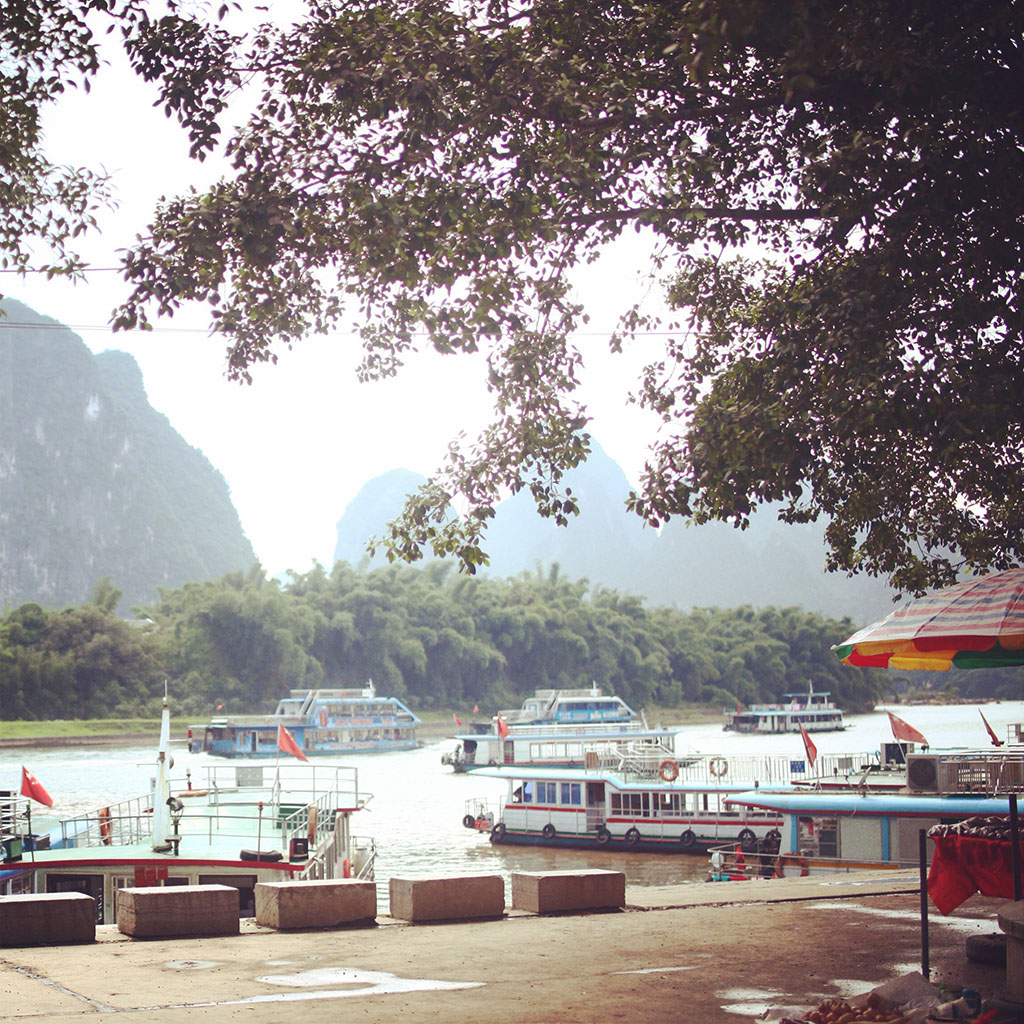 兴坪的码头，现在繁华到有点陌生了