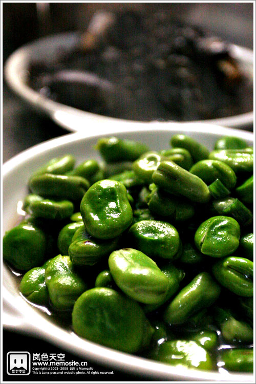 新鲜的炒蚕豆